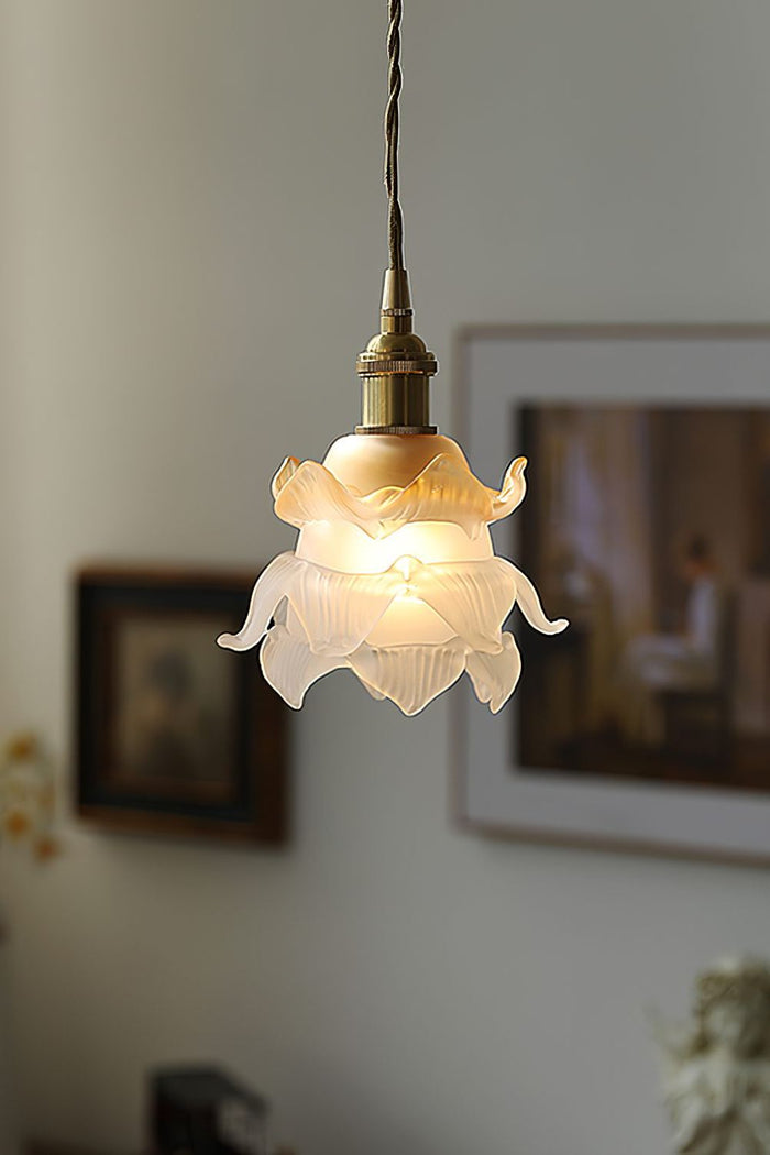 1970 Retro Bloom Glass Pendant Light - view 3 | SamuLighting