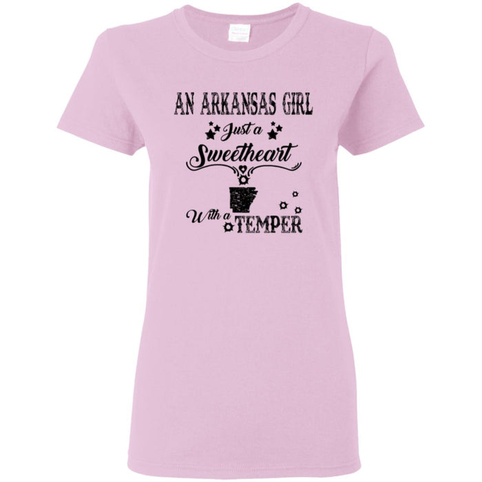An Arkansas Girl Just A Sweetheart With A Temper T-Shirt - T-shirt Teezalo