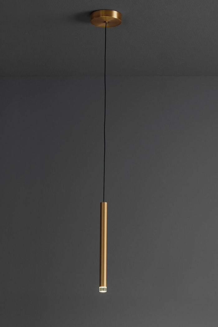 Dia 4cm x H 45cm / ∅ 1.6″ x H 17.7″ / Brass