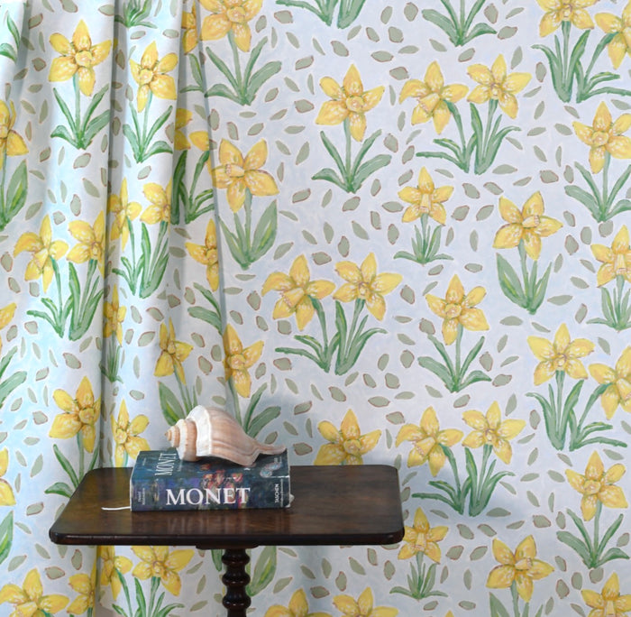 Daffodils for Jennings in Morning Light Wallpaper