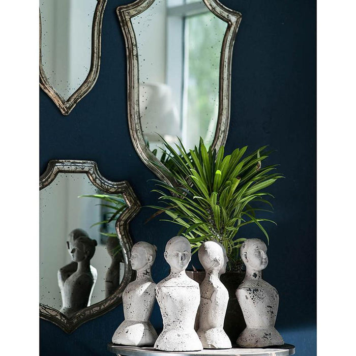 Distressed Metallic Crest Shape Accent Wall Mirror | 24"x20"