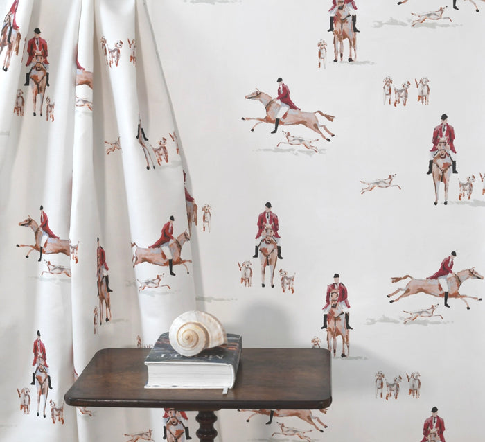 Fox Hunt for Kent in White Wallpaper