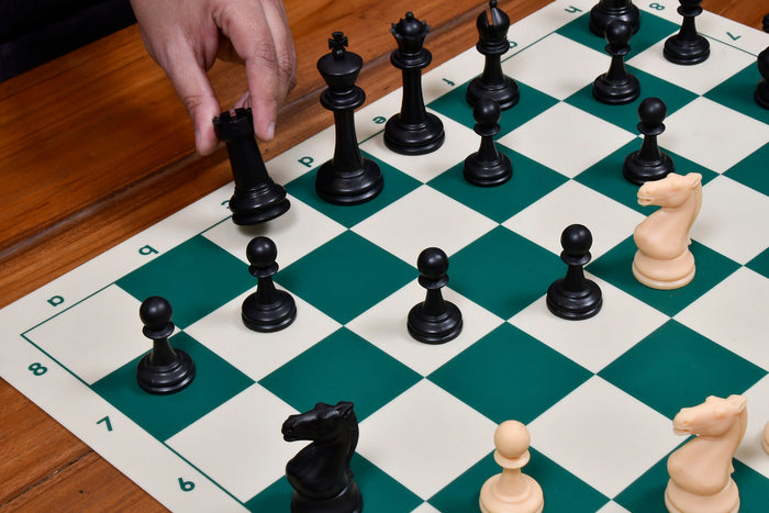International Series Unweighted Tournament Plastic Chess Set 3.8" King