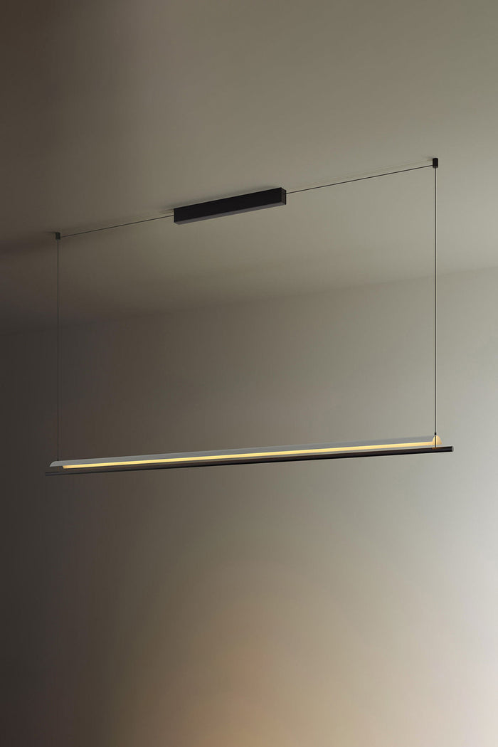 L 180 cm x H 4 cm / L 70.9 ″ x H 1.6″ / Warm White