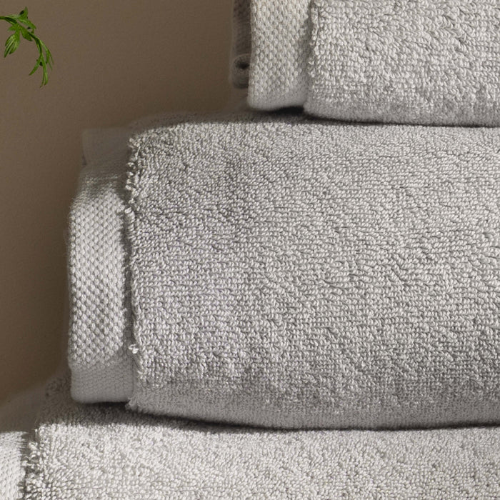 Light Grey Supima Cotton Bath Sheet close-up detail 2 | Soak and Sleep