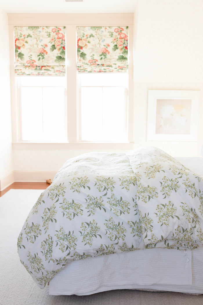 Lilac in Green Flat Sheet