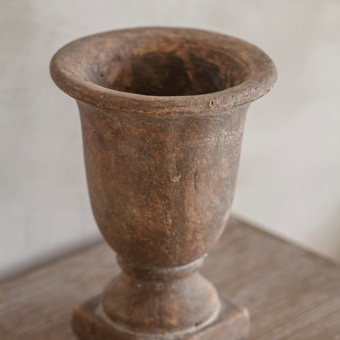 Lockton Small Urn