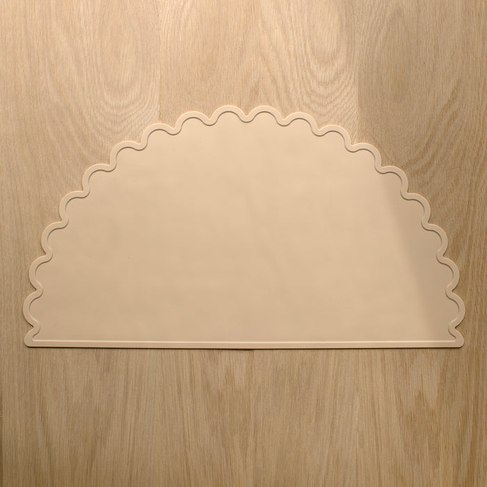 Mabel & Fox - Silicone Scalloped Placemat - Beige - Mabel & Fox