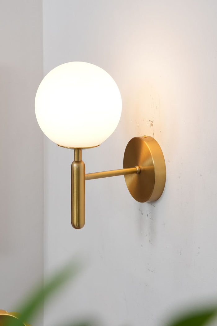 Miira Wall Light | SamuLighting