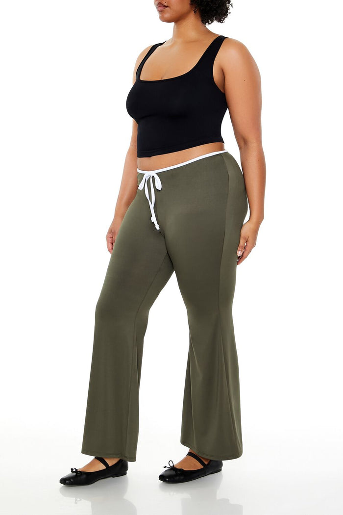 Plus Size Tie-Waist Flare Leggings