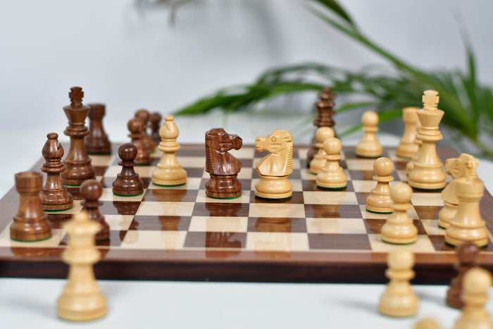 Repro French Lardy Exclusive Chess Pieces in Sheesham Wood  3"- King with Extra Queens