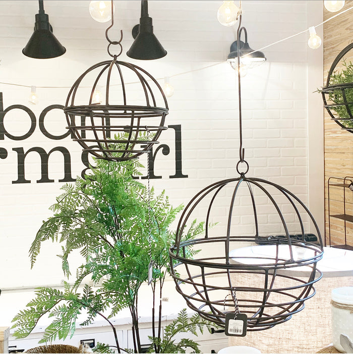 Round Hanging Planter - 2 sizes