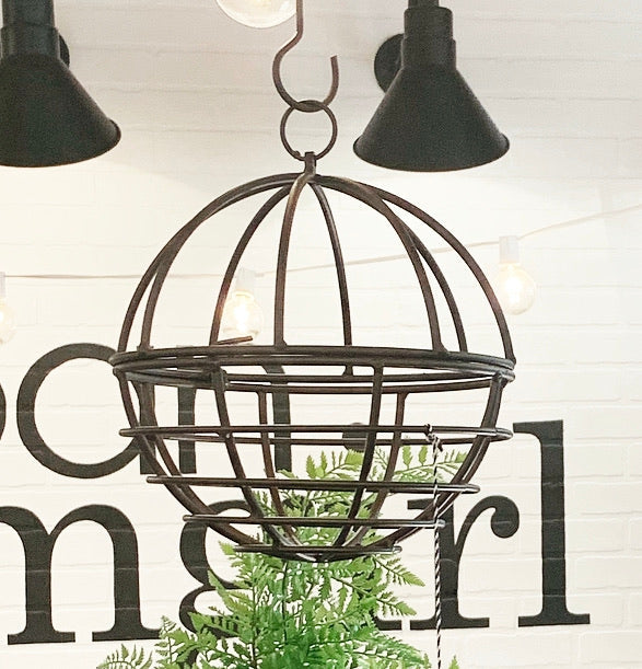 Round Hanging Planter - 2 sizes