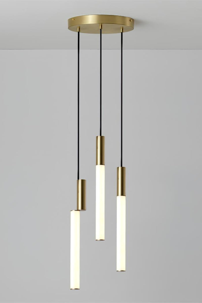 3 heads Dimensions: Dia 20cm x H 150cm / ∅ 7.9″ x H 59″ / Gold
