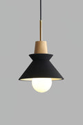 Dia 22cm x H 33cm / ∅ 8.7″ x H 13″ / Sand Black