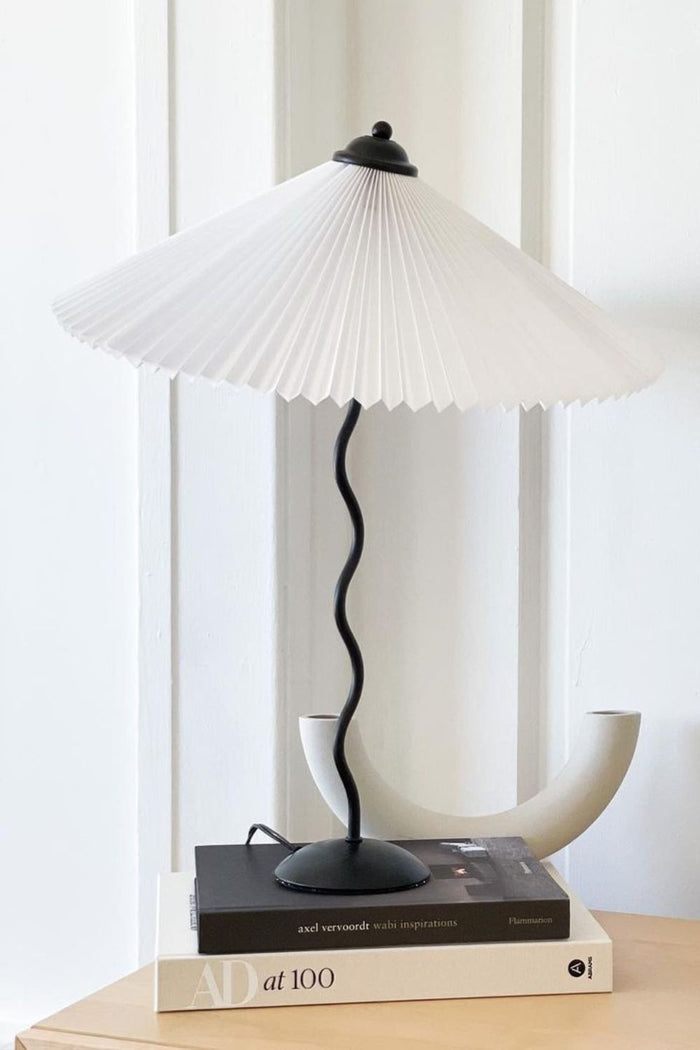 Squiggle Table lamp - SamuLighting