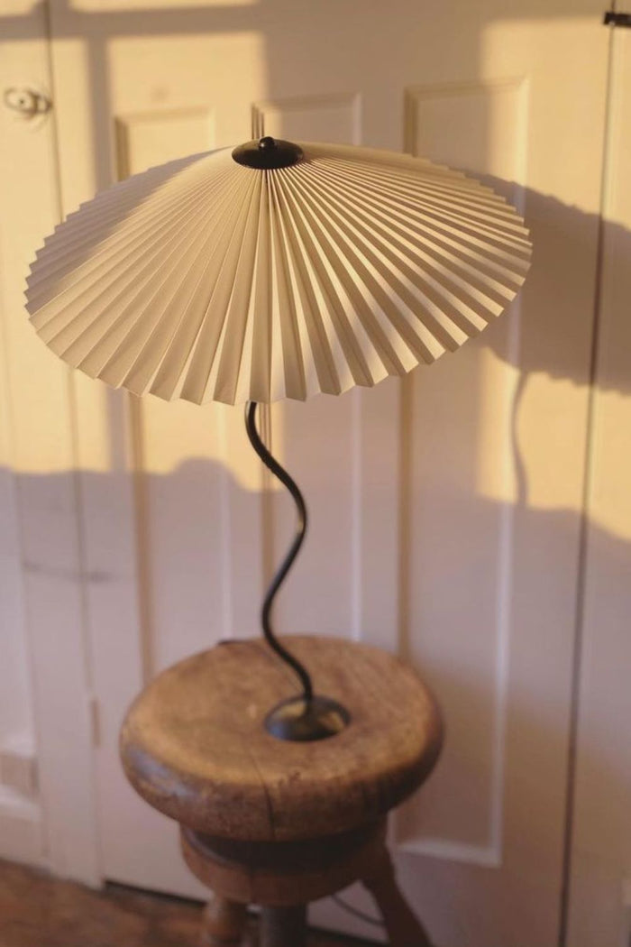 Squiggle Table lamp - SamuLighting