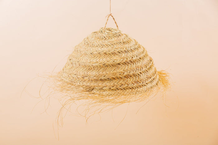 Suspension en forme de parapluie en paille de doum tressée en fibres naturelles - Africancreates