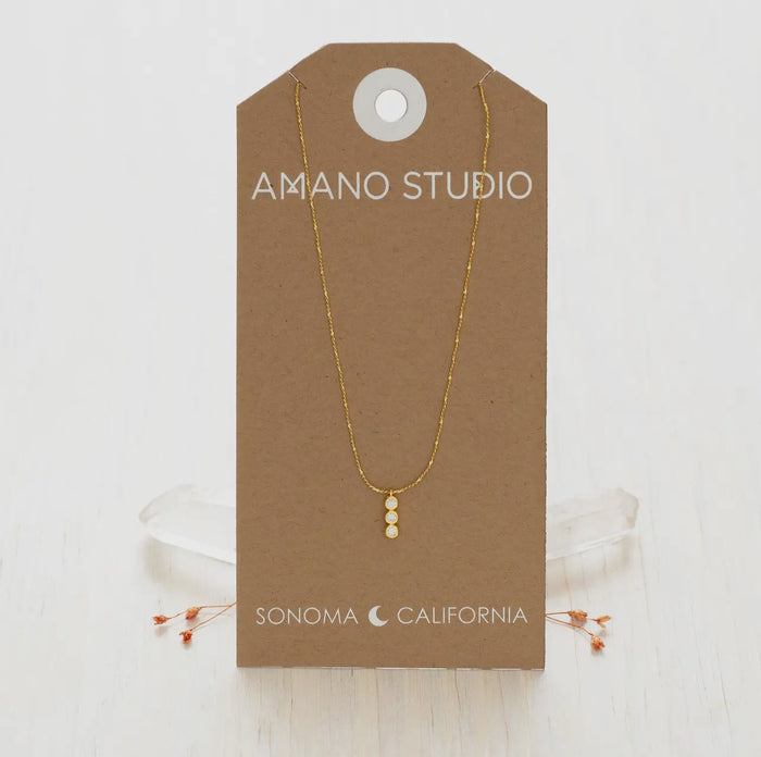 Three Crystal Pendant Necklace