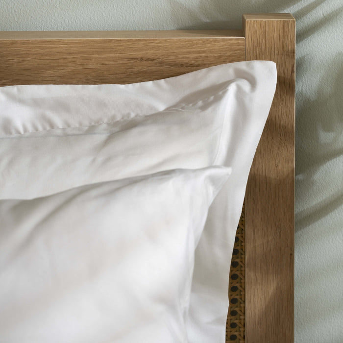 White 200 Thread Count Organic Cotton Duvet Cover close-up detail 4 | Soak and Sleep