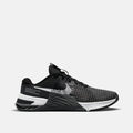 Women's Metcon 8 Training Shoes, Black/White - SV SPORTS
